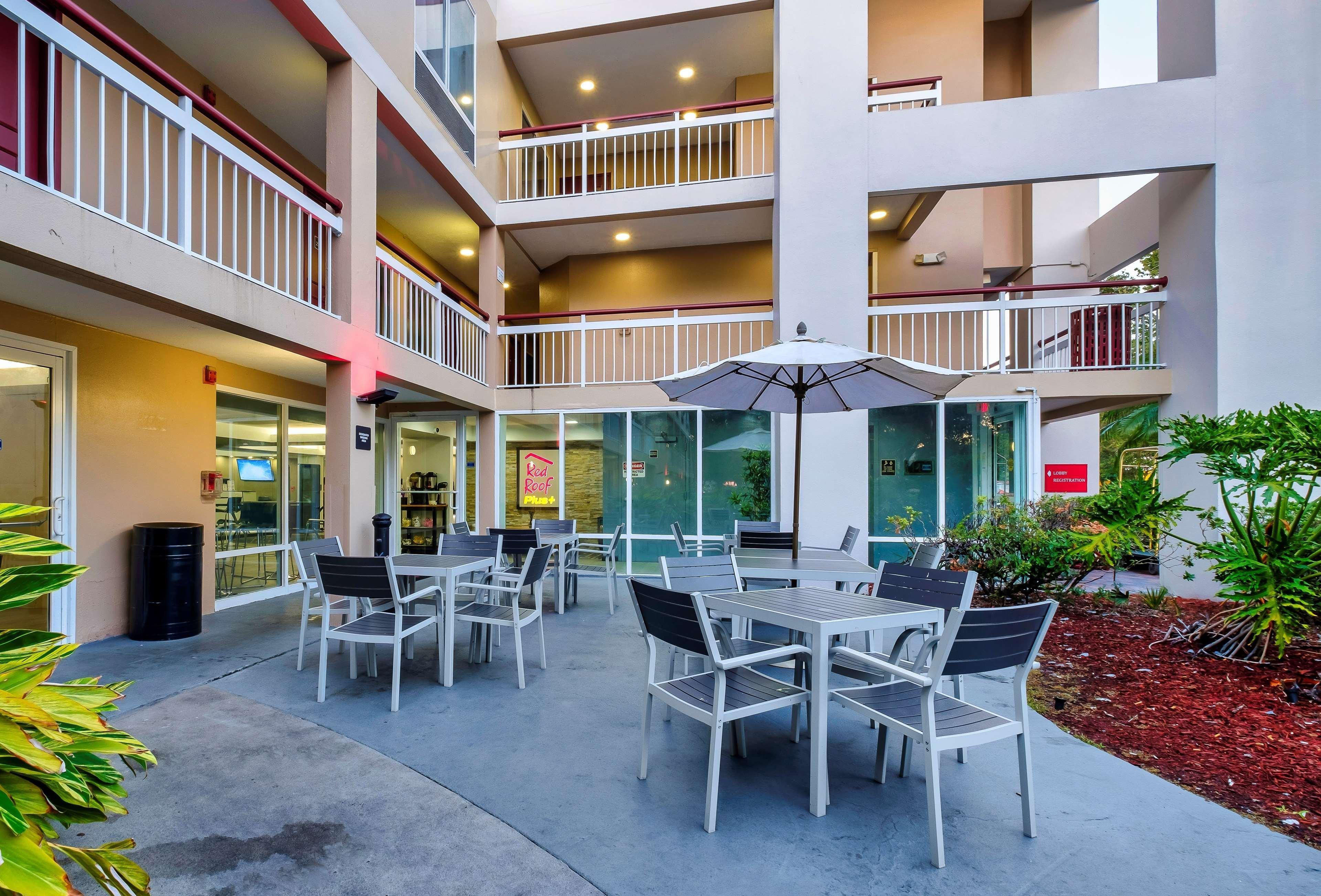 Orlando Inn Near International Drive Williamsburg Экстерьер фото