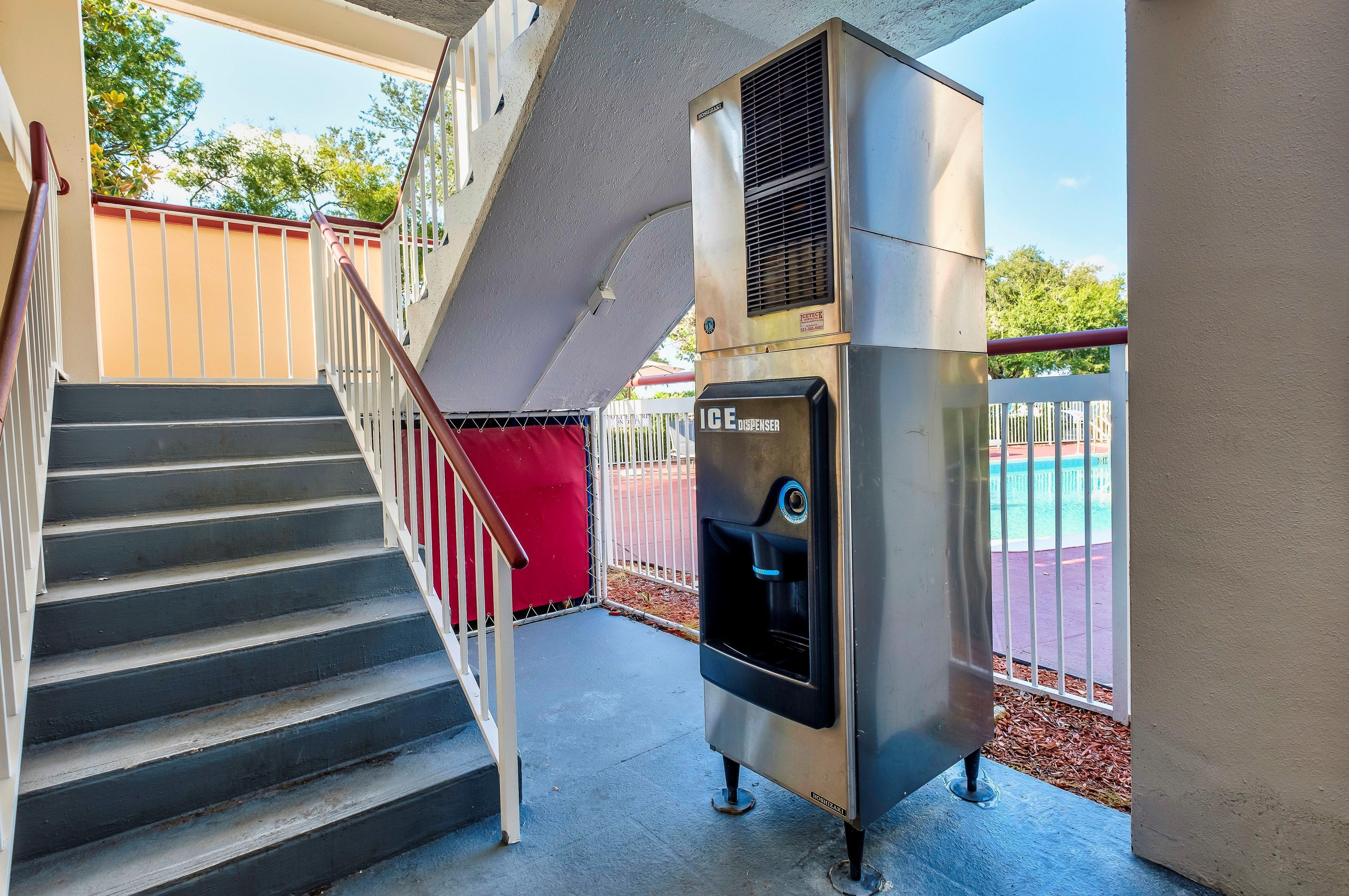 Orlando Inn Near International Drive Williamsburg Экстерьер фото