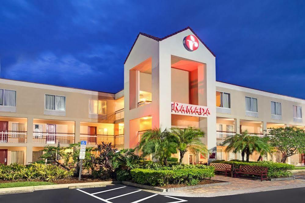 Orlando Inn Near International Drive Williamsburg Экстерьер фото